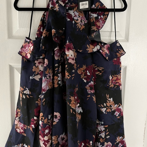 NWT Lucky Brand Cold Shoulder Floral Top size L - Picture 3 of 5